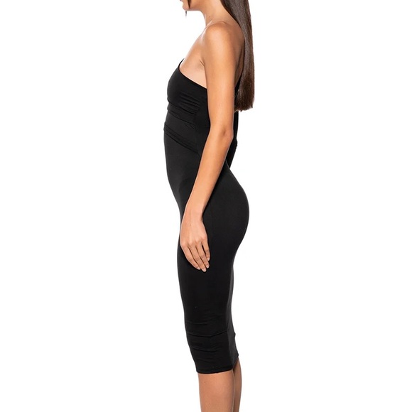 Callie Lives Xena Akira Show Stopper Cut Out Black Midi Dress Large - Picture 4 of 6